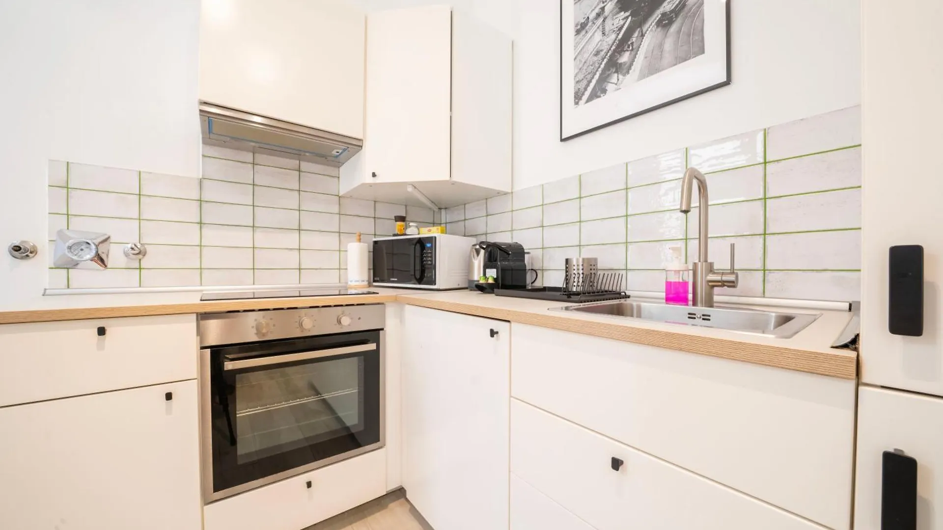 Apartament City Park Harmony Studio- Near Heroes' Square Budapesta